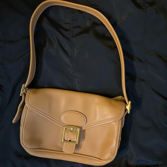 Authentic Coach bag! - Picture 3 of 4